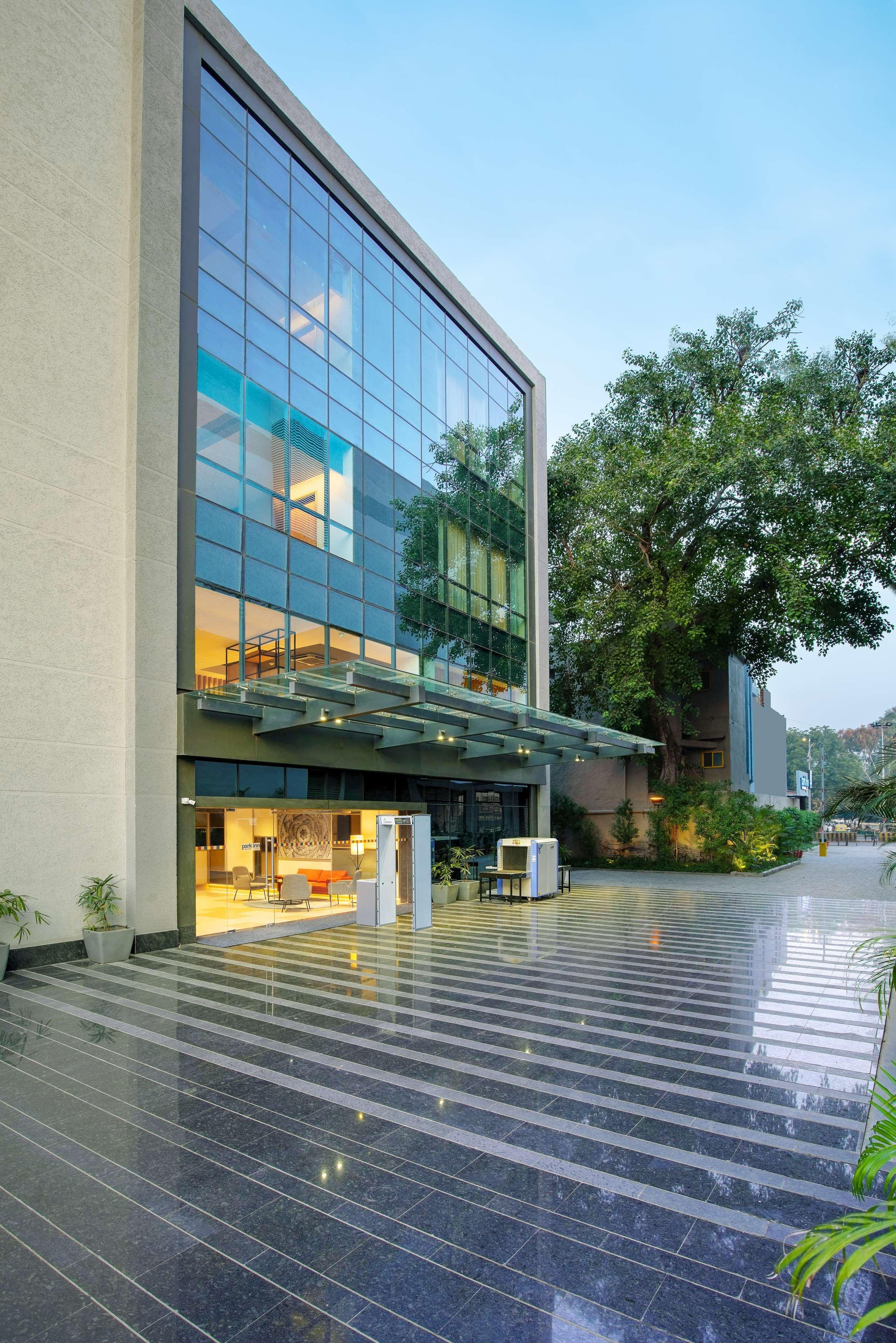 Park Inn By Radisson Gwalior Exterior photo