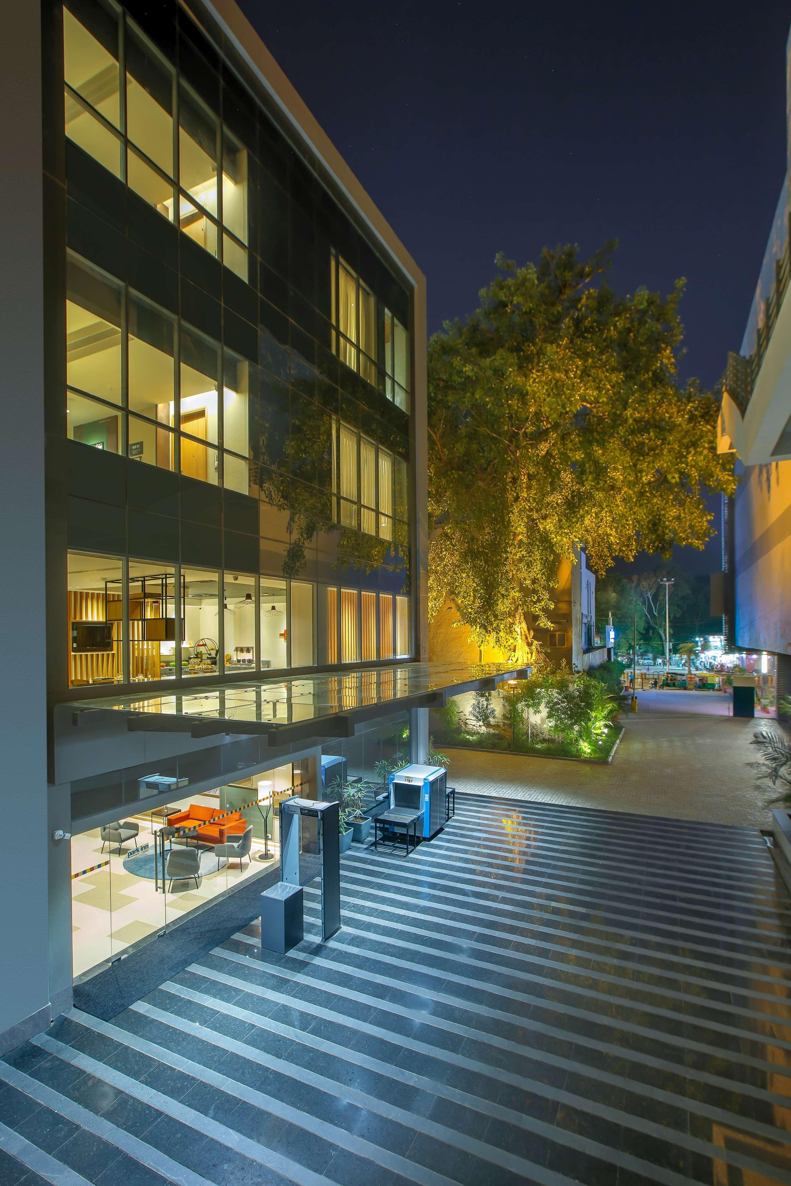 Park Inn By Radisson Gwalior Exterior photo